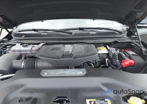 2024 Jeep Wagoneer Series Ii from USA, damaged, VIN 1C4SJVBP5RS136252